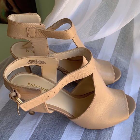 🚫SOLD🚫 - Picture 3 of 8